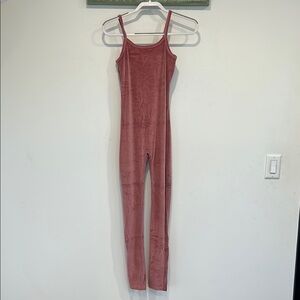 Brand New Emme Jordan Mauve Pink Velvet stretch Jumpsuit one piece medium